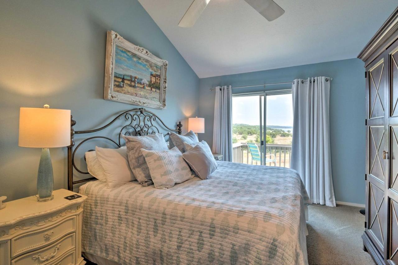 Waterfront Lake Travis Home With Pool Access! Point Venture المظهر الخارجي الصورة